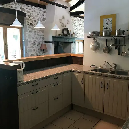 La Marbrerie Roussines